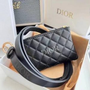 เซตเข็มขัดกระเป๋าตังค์ Dior